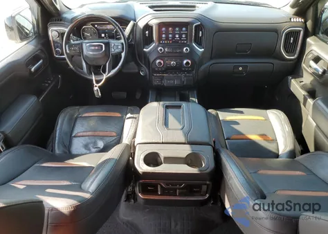 2021 GMC Sierra K1500 At4 z USA, uszkodzony, nr VIN 1GTP9EEL4MZ331430